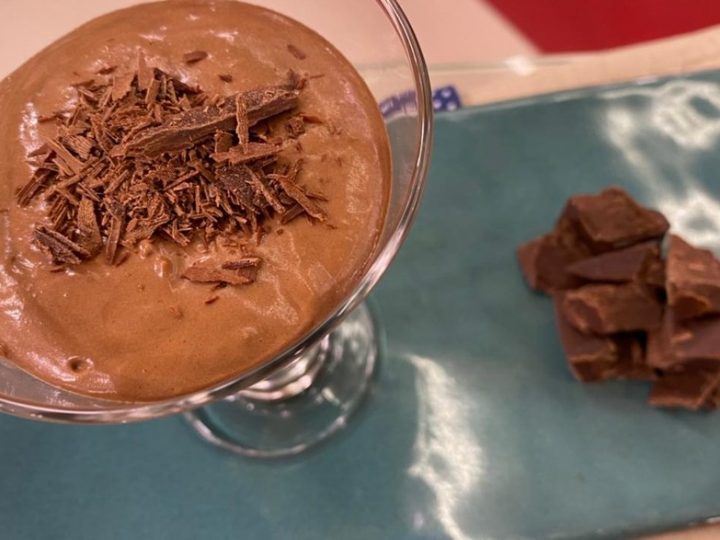 Veja a receita do mousse de chocolate com 3 ingredientes da Ana Maria