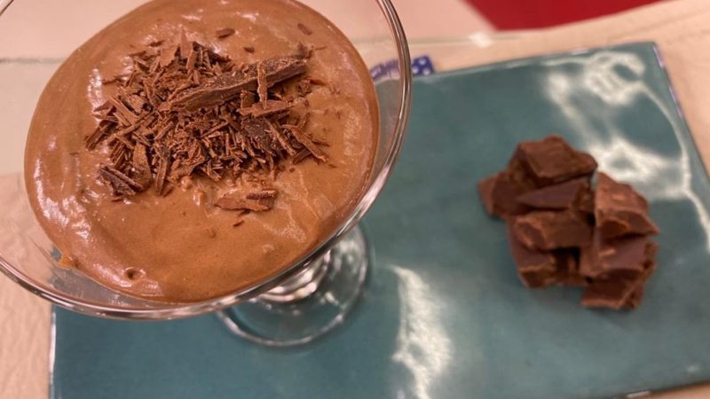 Veja a receita do mousse de chocolate com 3 ingredientes da Ana Maria