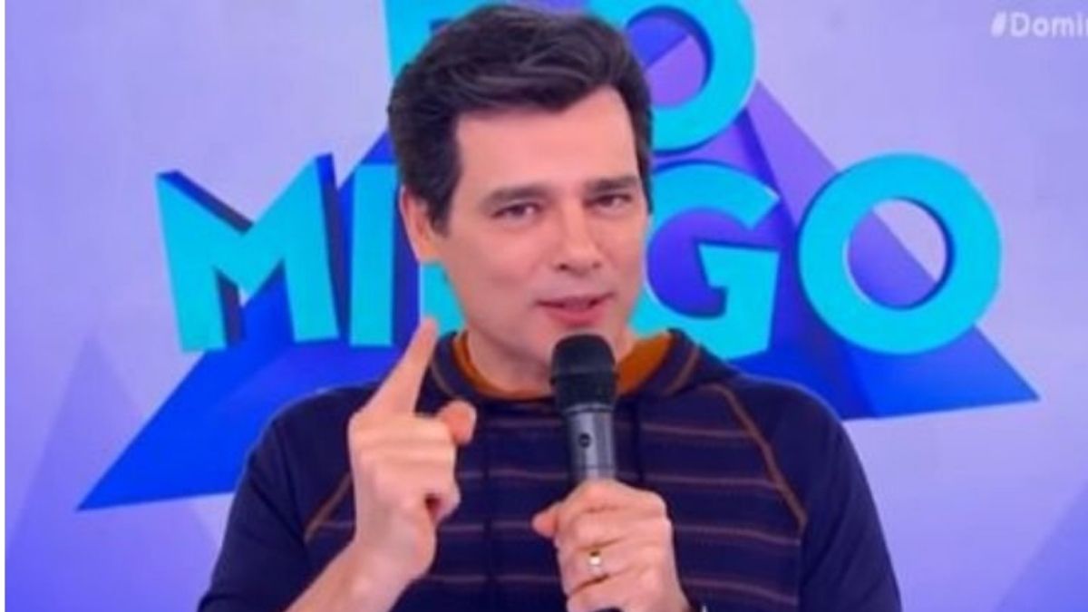 Celso Portiolli revela que está com câncer na bexiga