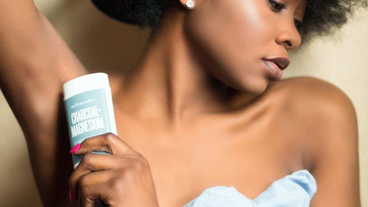 Desodorante x antitranspirante: Médicos explicam a diferença e fala qual é o melhor