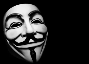Anonymous declara guerra cibernética contra Governo da Rússia