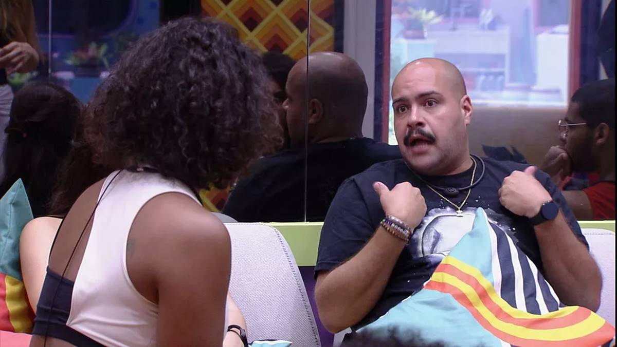 Sem alianças, Tiago Abravanel teme paredão no BBB 22