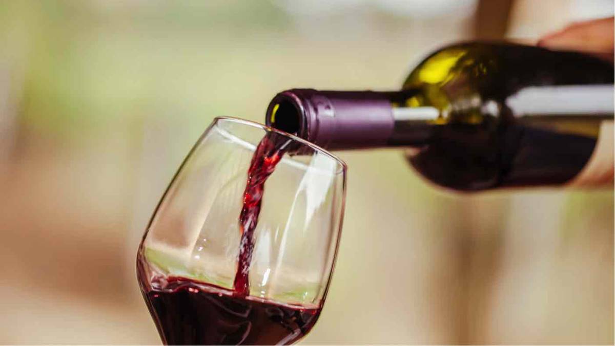 Veja os benefícios de consumir 1 taça de vinho tinto todos os dias; sua saúde irá agradecer