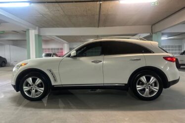 5 carros de luxo com preço de carro popular para você pagar de milionário
