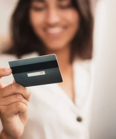 Cartão de crédito aprenda a usar sem fazer dívidas impagáveis