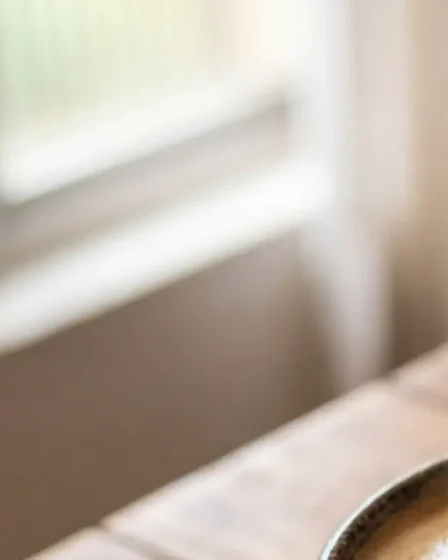 Chá de amendoim cremoso com o segredo do amendoim torrado na hora Chá de amendoim cremoso com o segredo do amendoim torrado na hora